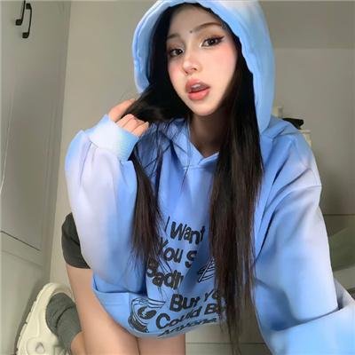阳光中的青时雨
